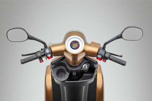 Quad, Vier Rad Roller, Seniorenmobil J4000, Lithium Akku